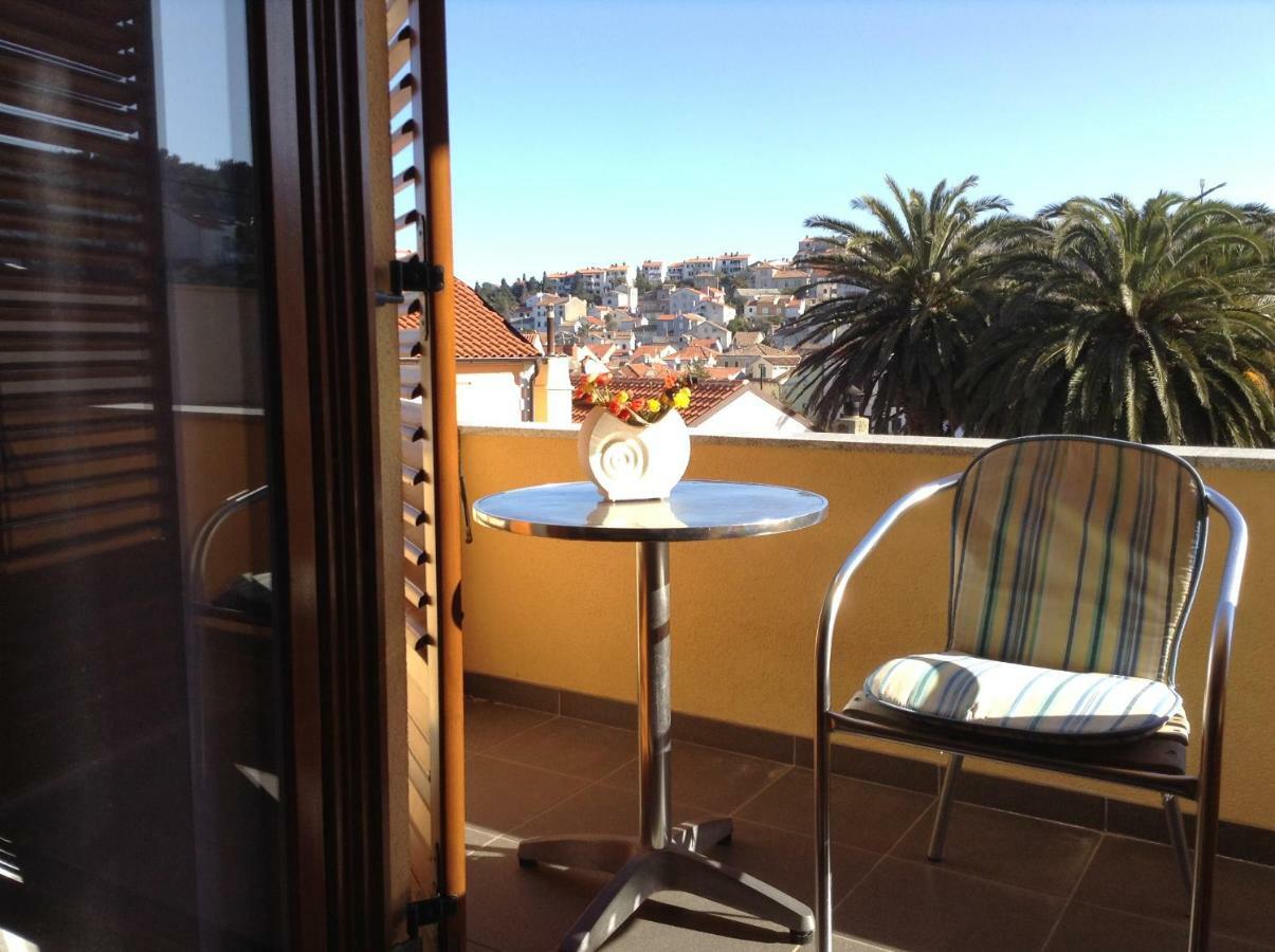 Apartments Villa Forida Mali Lošinj Eksteriør billede